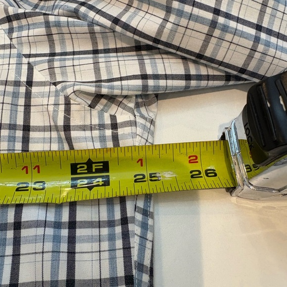 UNTUCKit Blue and White Casual Button Down Shirt - Picture 3 of 7